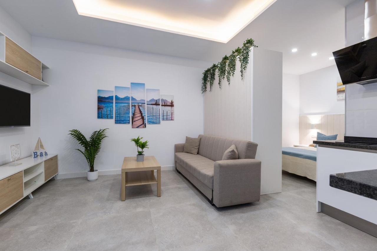 Victoria'S Apartamentos Málaga Esterno foto